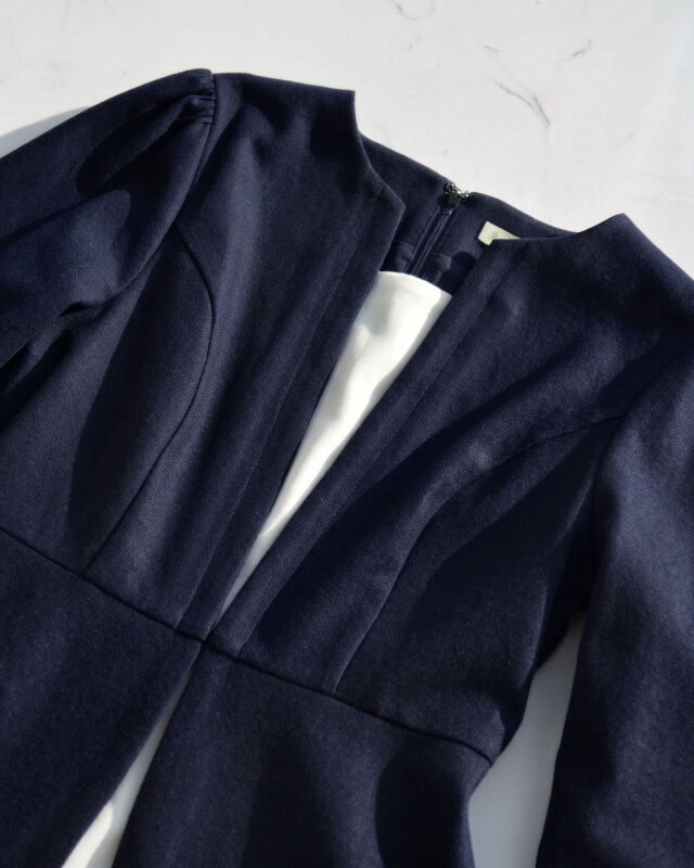 清楚で上品なバイカラーワンピースPrima Layered Onepiece｜レジーナ【神戸ワンピース専門店】