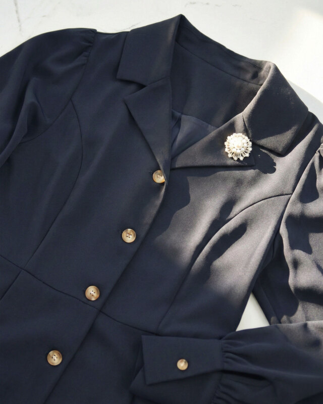 端正でエレガンスな大人のシャツワンピースClassic Lady｜レジーナ【神戸ワンピース専門店】