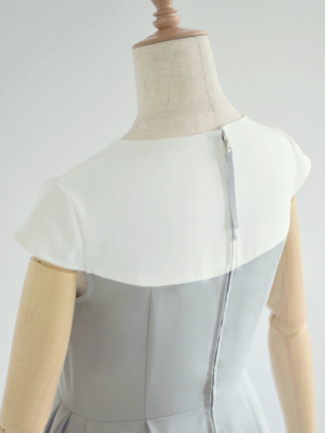 レジーナ【神戸ワンピース専門店】きれいめワンピース,普段着からフォーマルまで対応する上品ワンピース