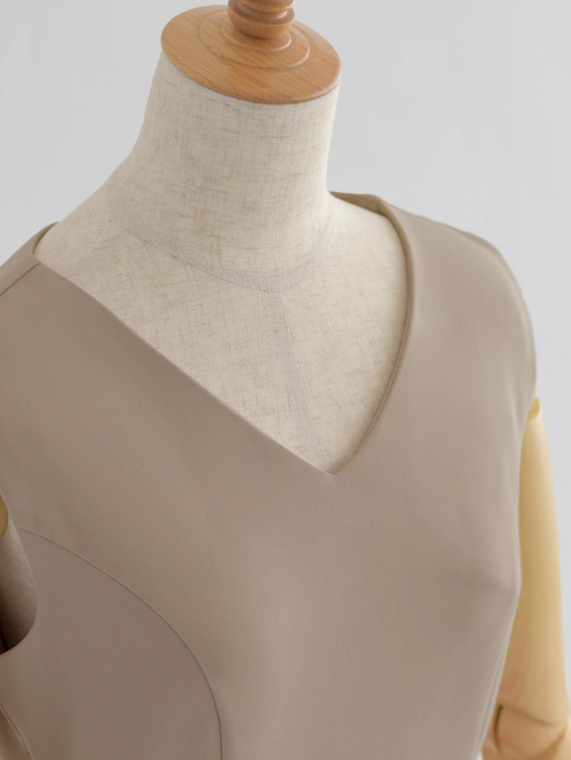 レジーナ【神戸ワンピース専門店】きれいめワンピース,普段着からフォーマルまで対応する上品ワンピース