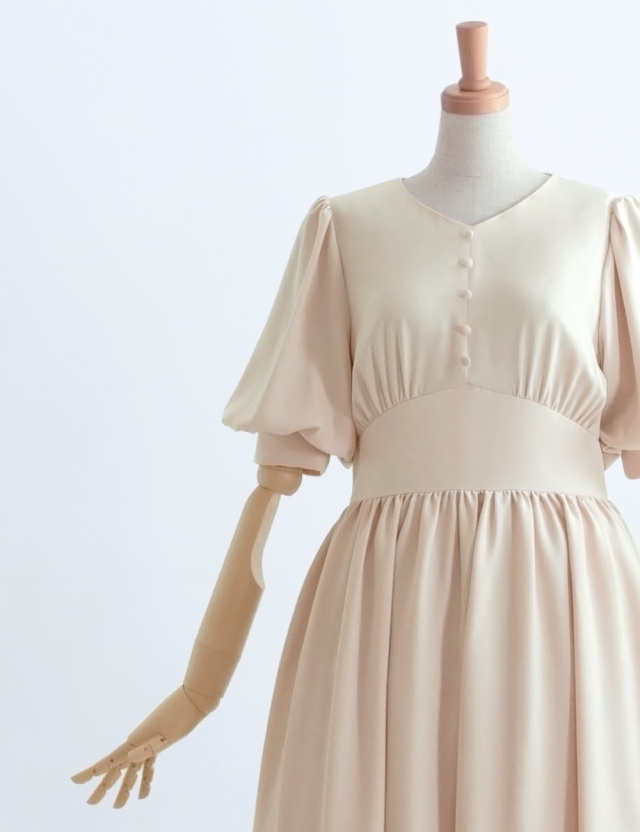 レジーナ 神戸ワンピース専門店