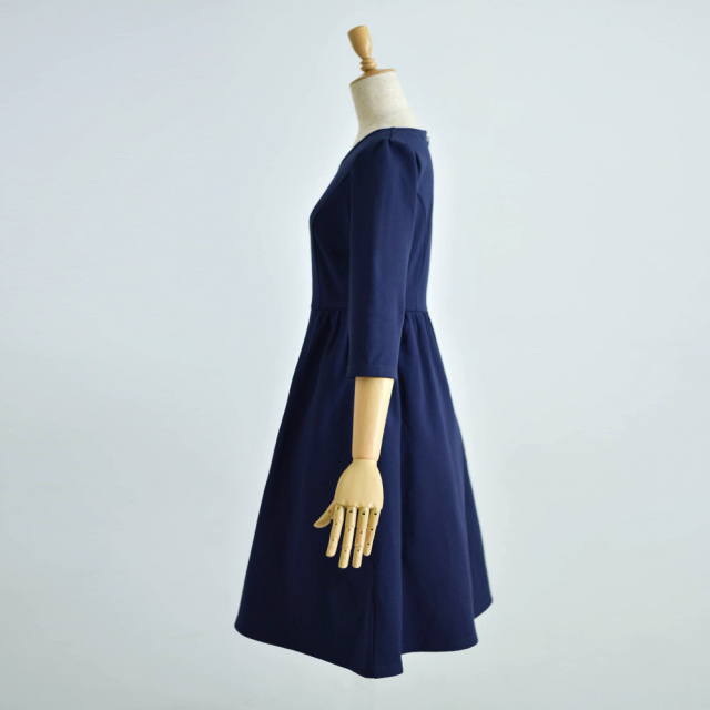 レジーナ 神戸ワンピース専門店