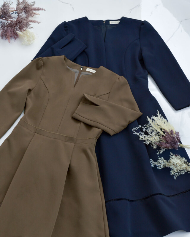 大人女性に似合うきれいめデザインのフォーマルワンピース レジーナ【神戸ワンピース専門店】