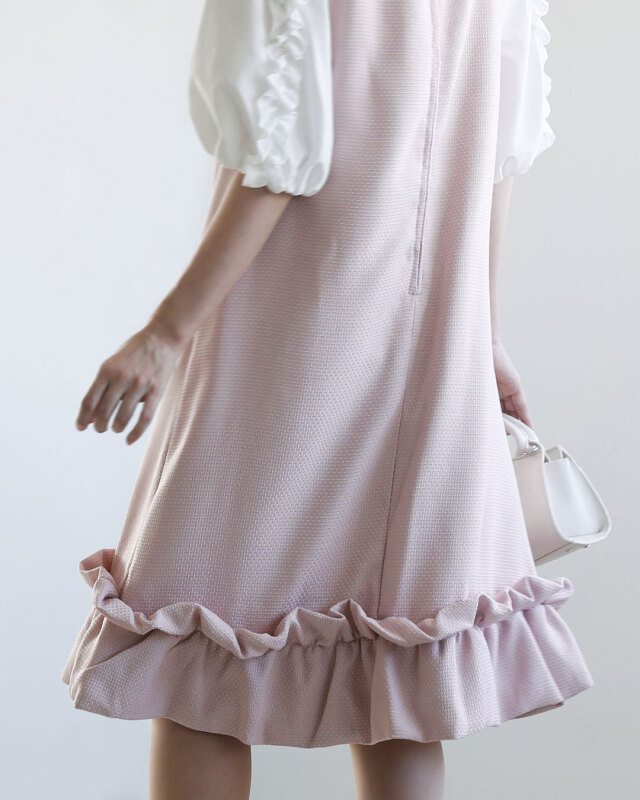 レジーナ【神戸ワンピース専門店】きれいめワンピース,普段着からフォーマルまで対応する上品ワンピース