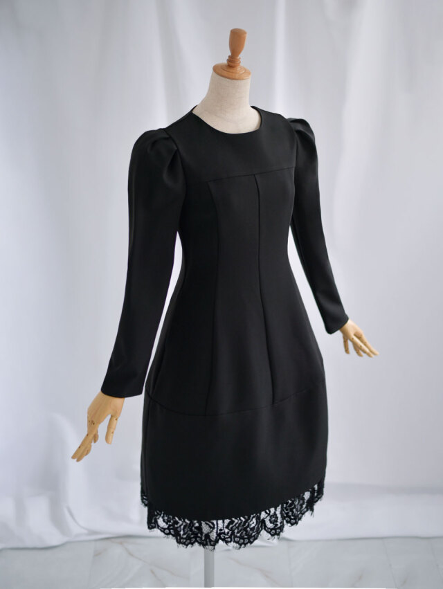 レジーナ【神戸ワンピース専門店】レース裾クラシカルワンピース