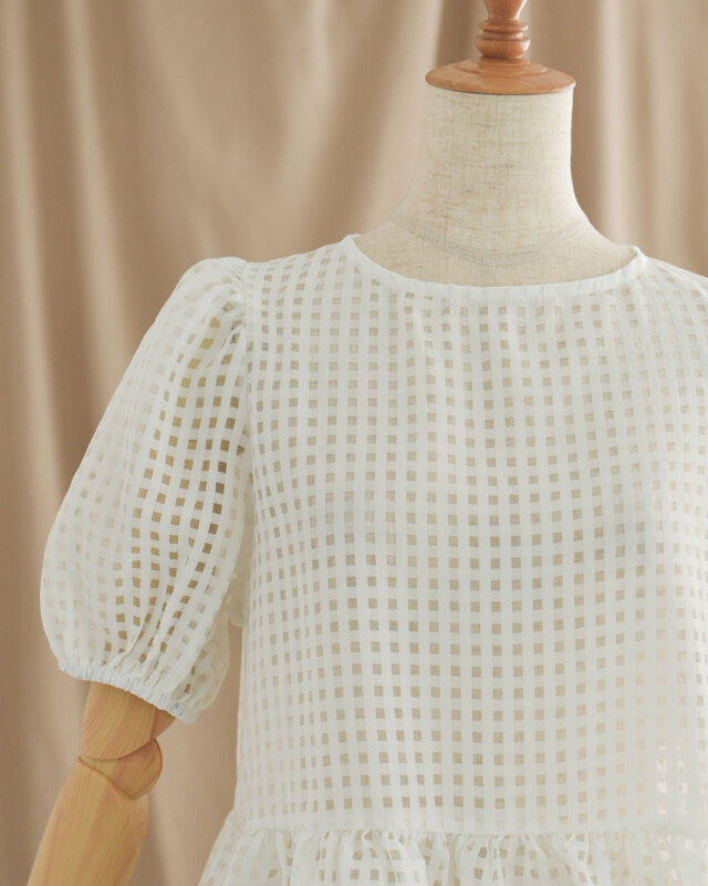 レジーナ【神戸ワンピース専門店】きれいめワンピース,普段着からフォーマルまで対応する上品ワンピース