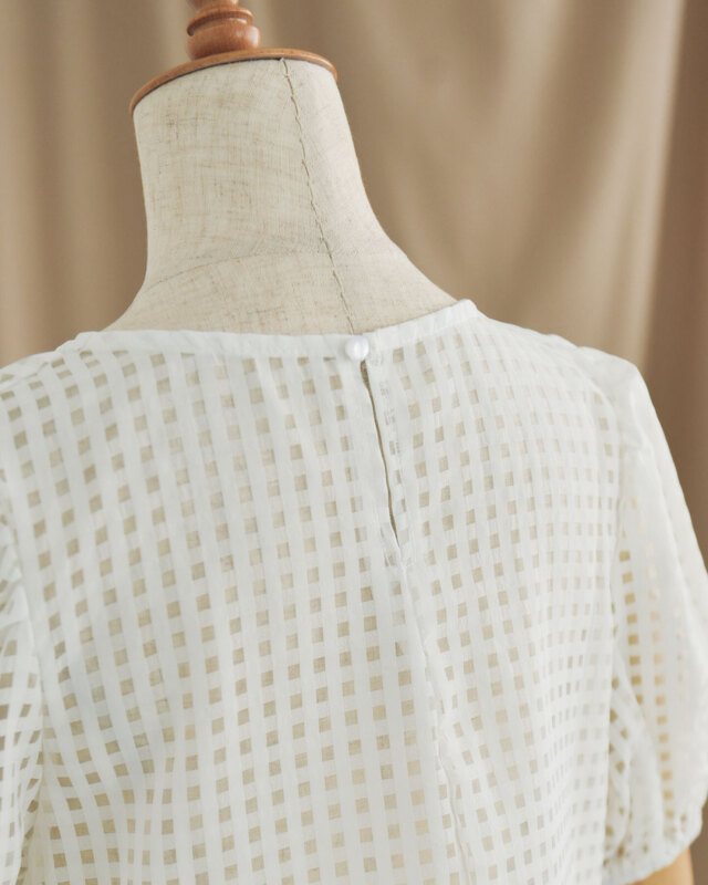 レジーナ【神戸ワンピース専門店】きれいめワンピース,普段着からフォーマルまで対応する上品ワンピース