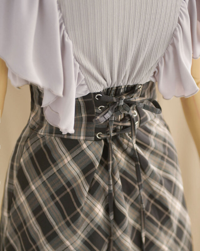 レジーナ【神戸ワンピース専門店】きれいめワンピース,普段着からフォーマルまで対応する上品ワンピース