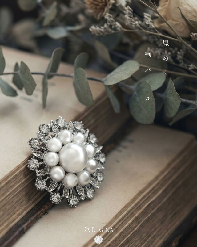 レジーナ【神戸ワンピース専門店】ブローチ エクラタント