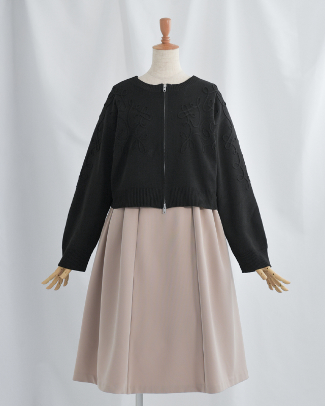 カーディガン カシス】 お色展開：ブラック ／ サイズ展開：Free