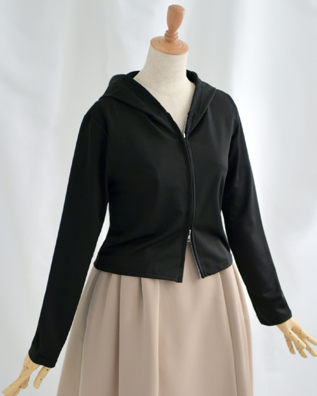 フーディ ジャケット】お色展開：ホワイト,ブラック ／ サイズ展開