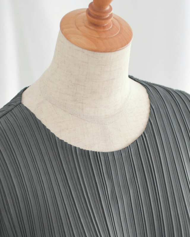 レジーナ【神戸ワンピース専門店】きれいめワンピース,普段着からフォーマルまで対応する上品ワンピース