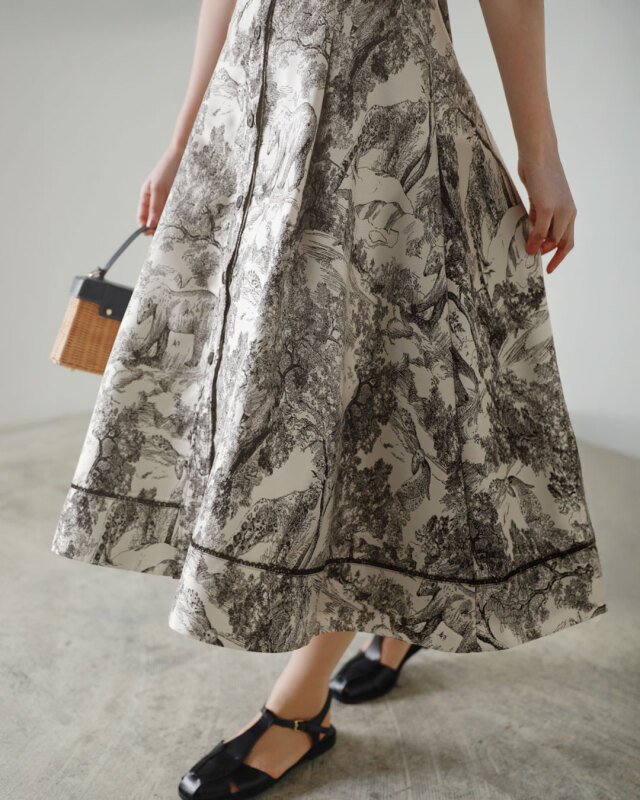 レジーナ【神戸ワンピース専門店】きれいめワンピース,普段着からフォーマルまで対応する上品ワンピース