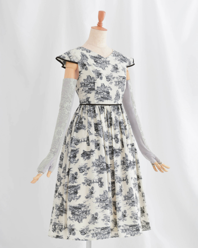 レジーナ【神戸ワンピース専門店】きれいめワンピース,普段着からフォーマルまで対応する上品ワンピース