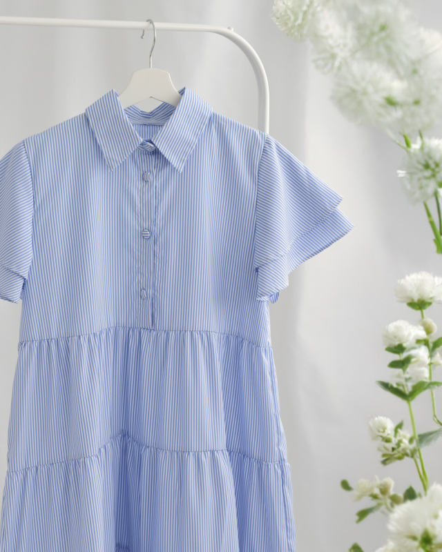 ルミエール ワンピース】s022 お色展開：ブルー ／ サイズ展開：Free