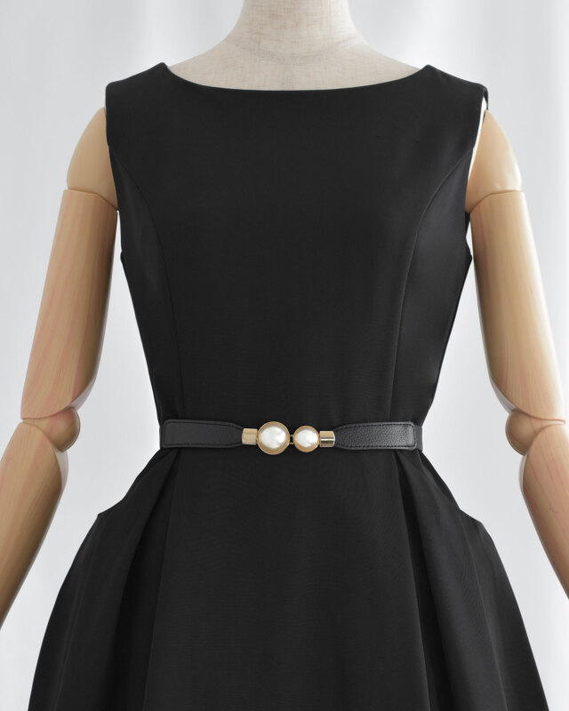 Rene パールベルト♥️ワンピース、スカートとの合わせに エレガント パール ベルト】お色展開：ホワイト,ブラック,ベージュ