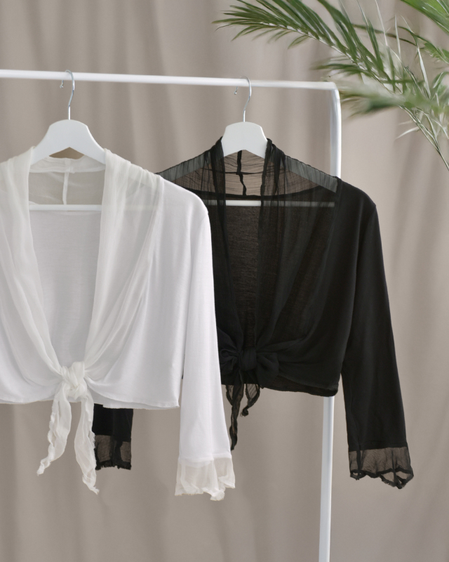 白と黒の2色展開で楽しめるシアーボレロ　 レジーナ【神戸ワンピース専門店】