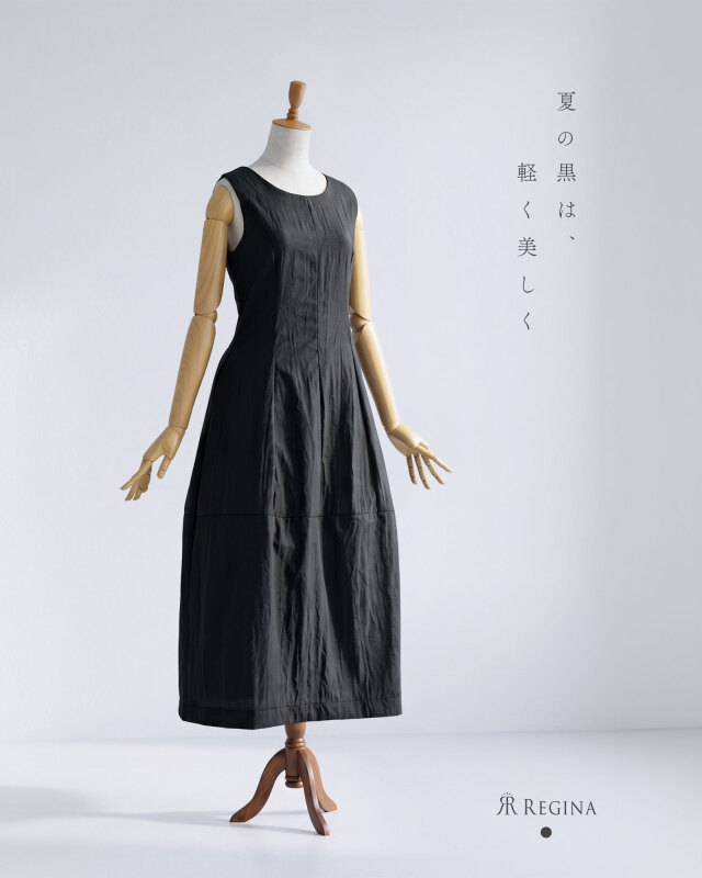 1600 レジーナロマンティコ【美品】ブラックノースリーブケープワンピース 38 ロングワンピース ノワール】お色展開：ブラック ／ サイズ展開：Free