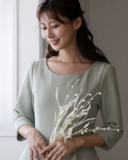 レジーナ【神戸ワンピース専門店】キャサリン