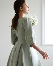 レジーナ【神戸ワンピース専門店】マリナ