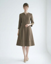 レジーナ【神戸ワンピース専門店】ケイト