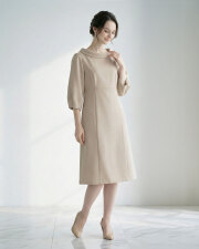 レジーナ【神戸ワンピース専門店】マリー