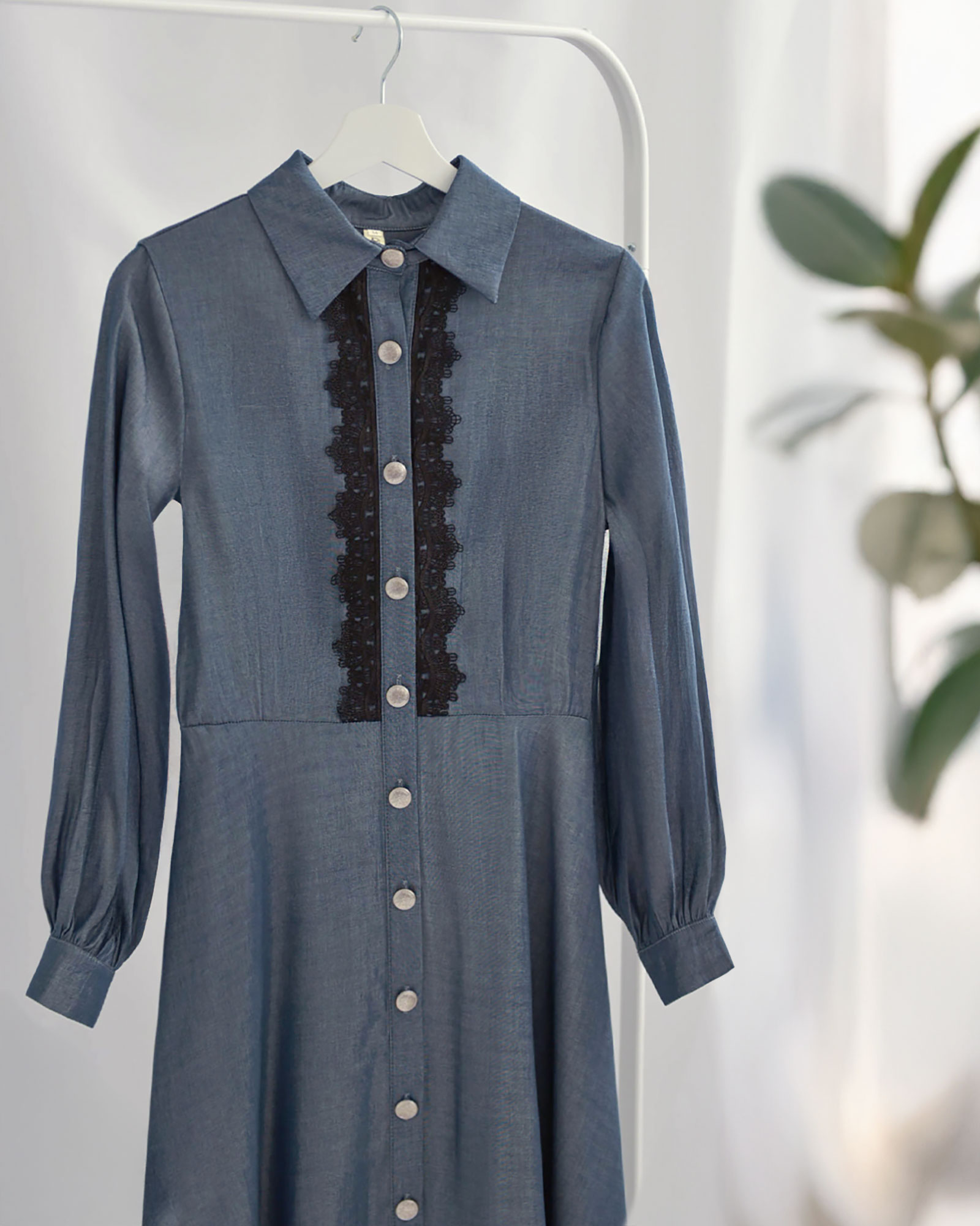 エトワール デニム ワンピース】お色展開：ブルー ／ サイズ展開：Free