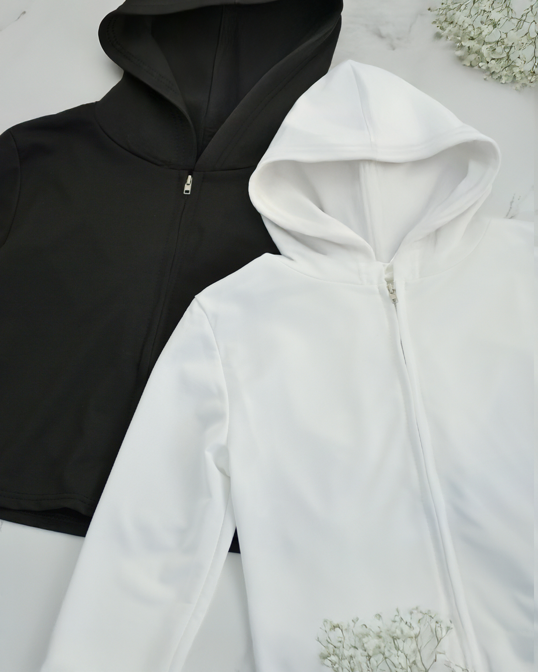 フーディ ジャケット】お色展開：ホワイト,ブラック ／ サイズ展開