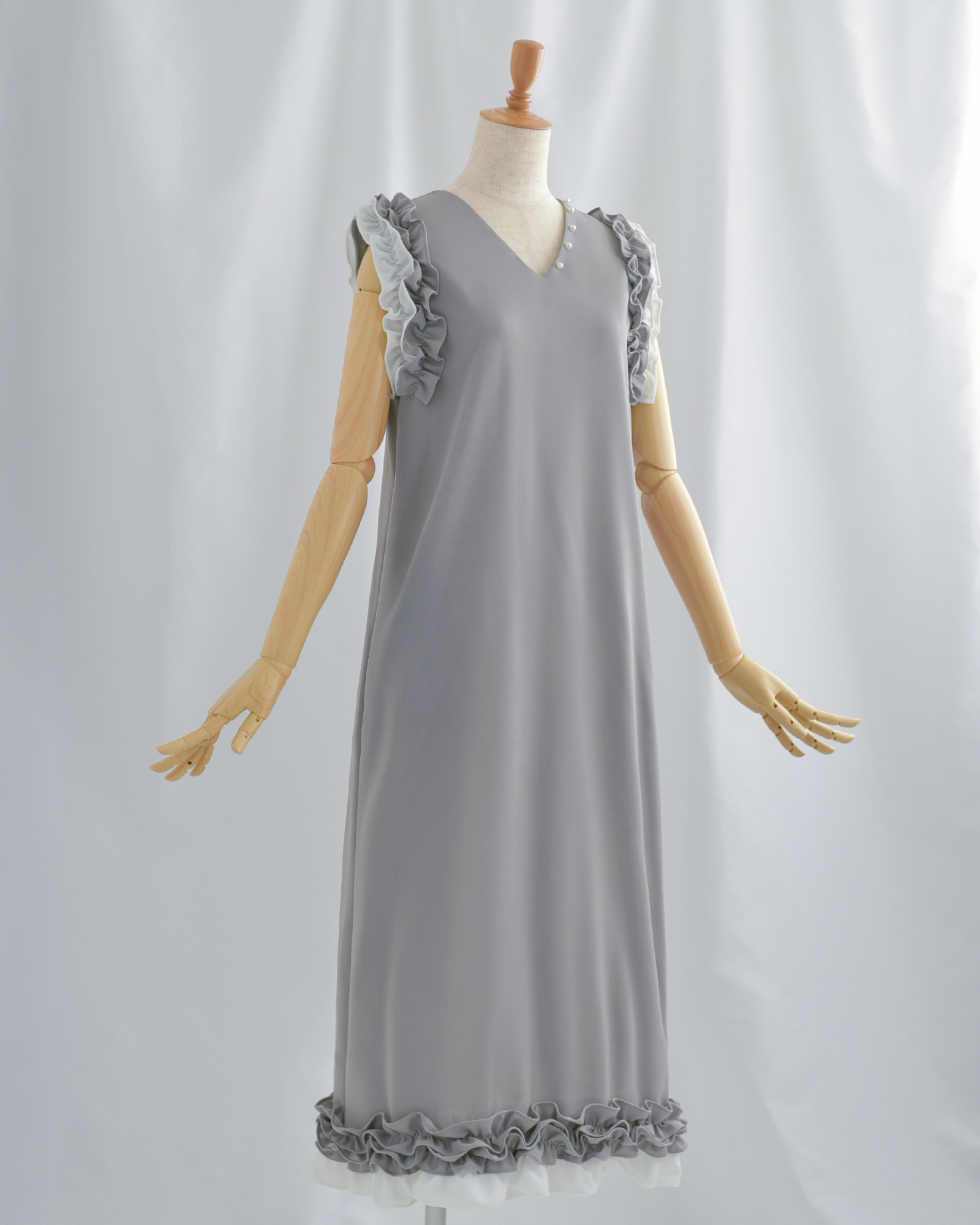 レディ フリル ワンピース】お色展開：グレー,ブラック ／ サイズ展開