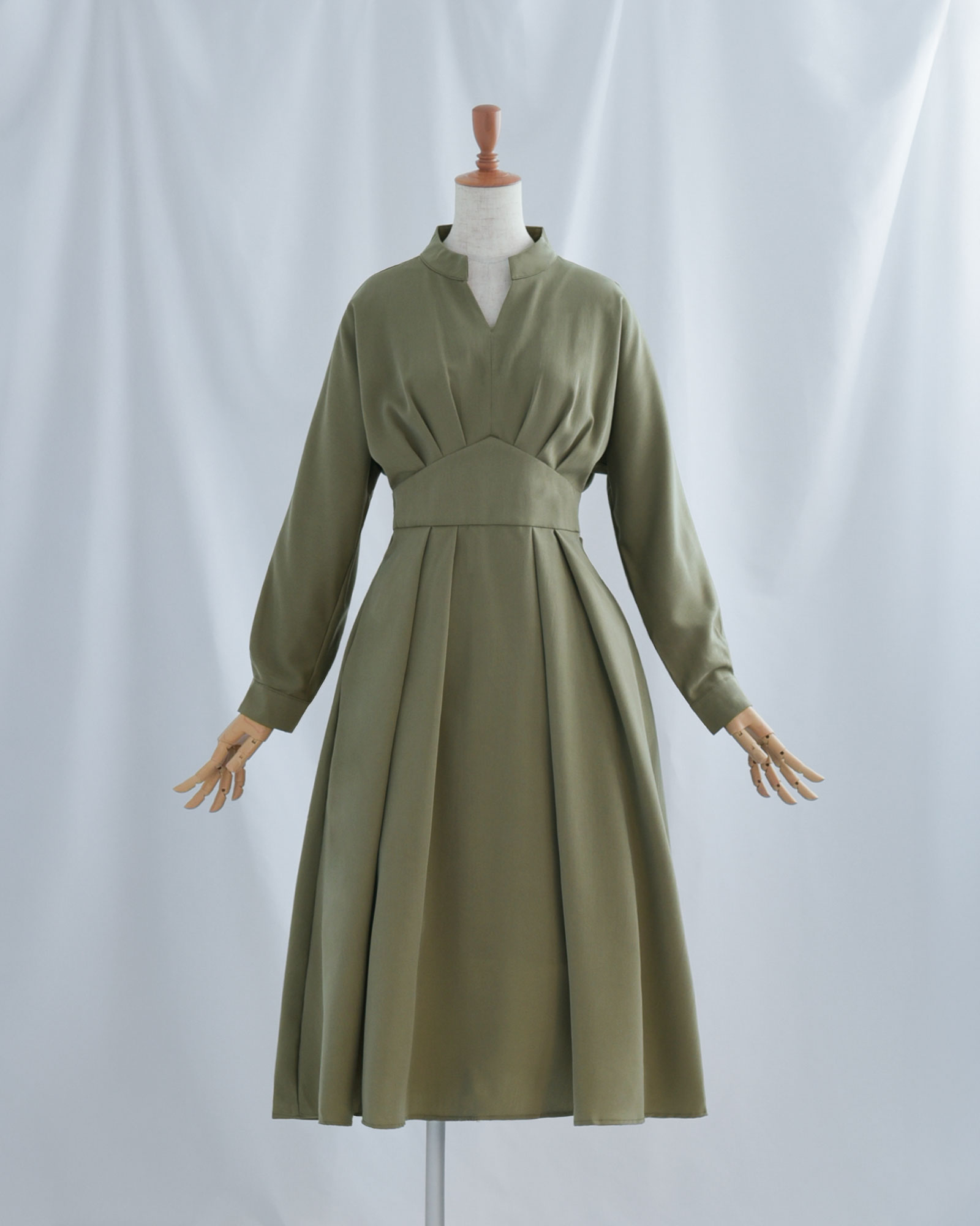 タック ワンピース セシル】お色展開：ネイビー,グリーン ／ サイズ