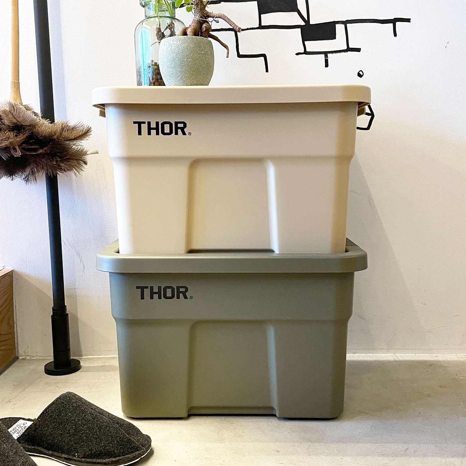 THOR LARGE TOTE  DC 22L コヨーテ