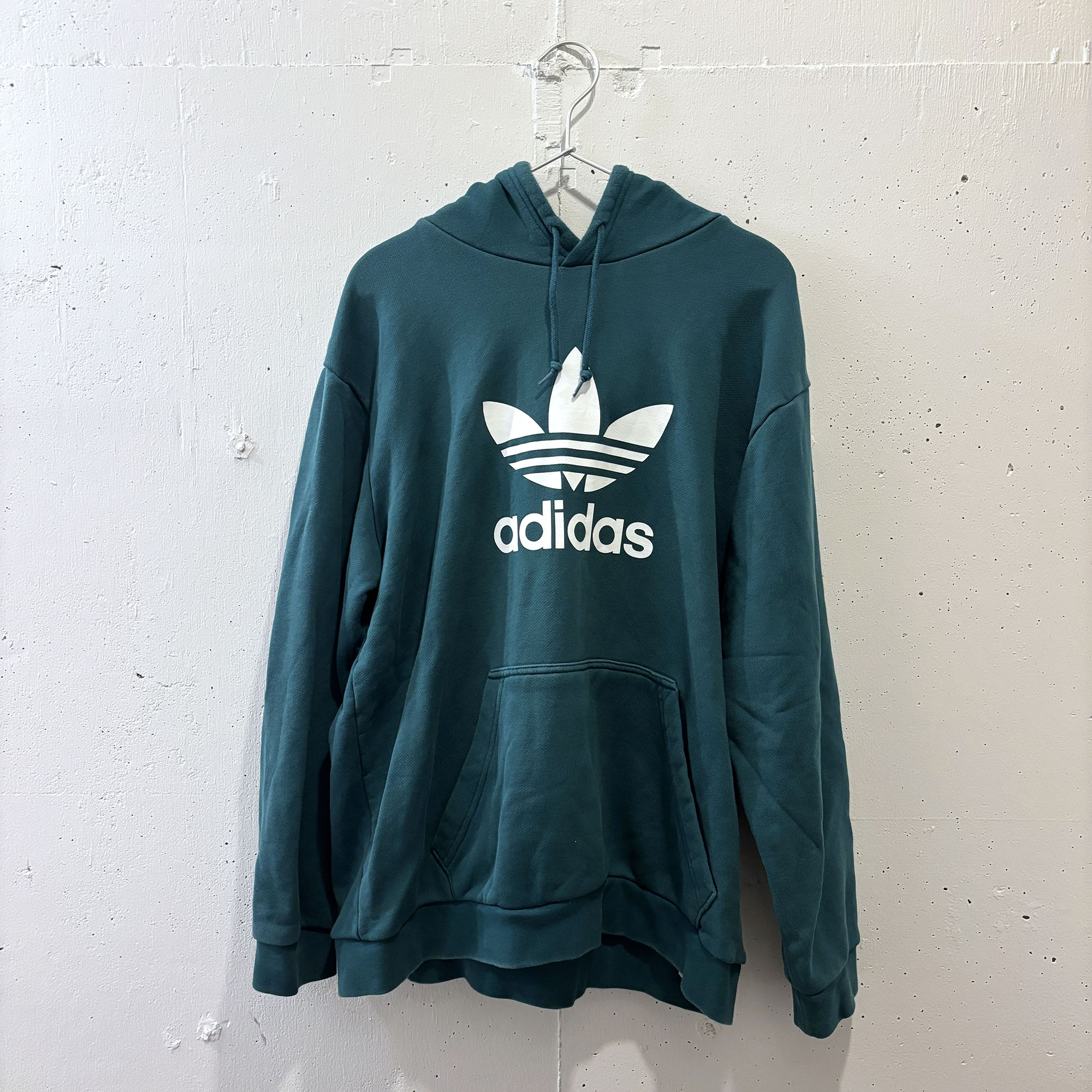 adidas スウェット グリーン