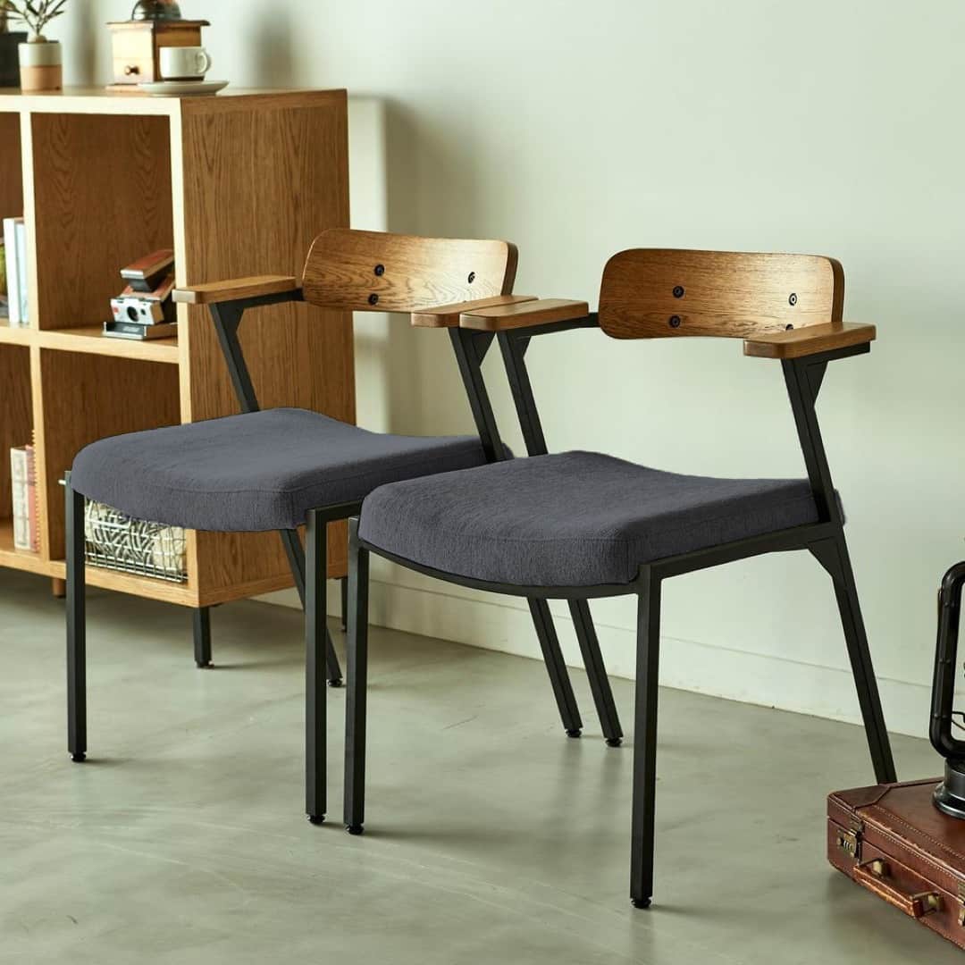 Doris chair