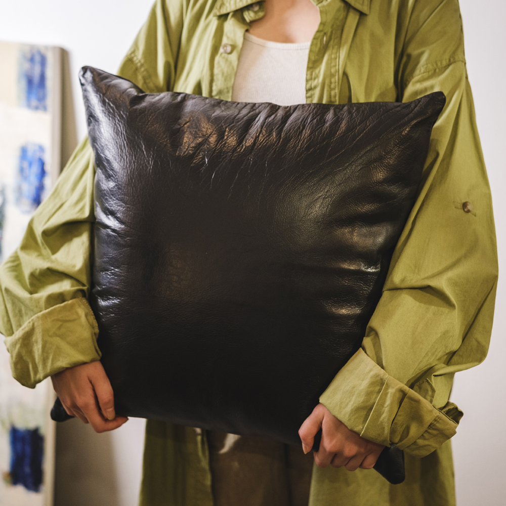 LEATHER CUSHION COVER / Black 45×45