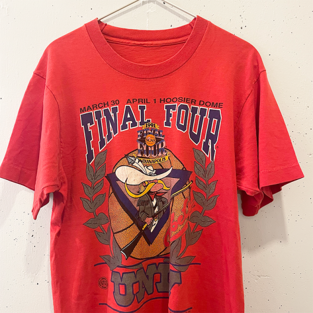 FINALFOUR Tシャツ