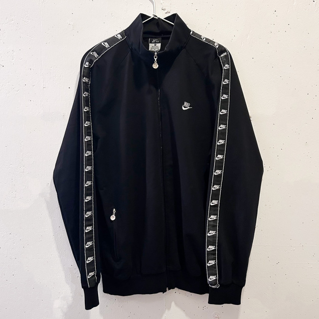 貴重　ナイキジャパン製　Nike ラインジャージ 期間限定価格】 貴重 ナイキジャパン製 Nike ラインジャージ - メルカリ