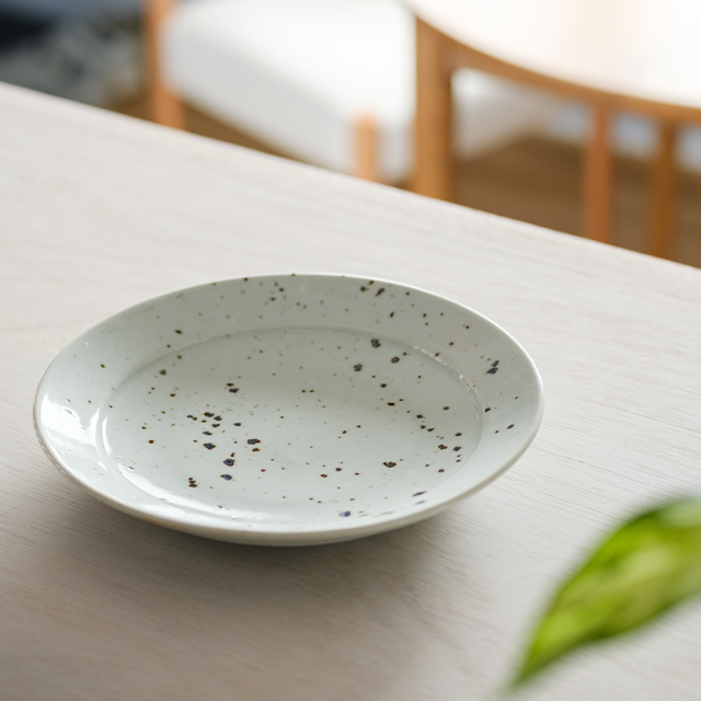 Homeland 信楽焼 丸皿21.5cm