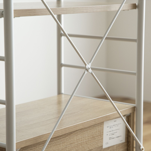 Laulu 引き出し付きシェルフ