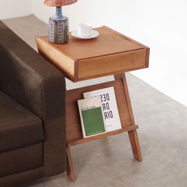 BI OAK DRAWER TABLE