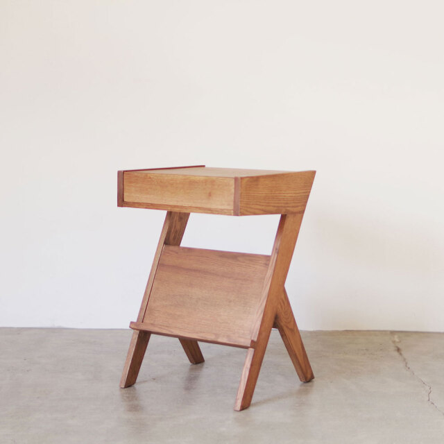 BI OAK DRAWER TABLE