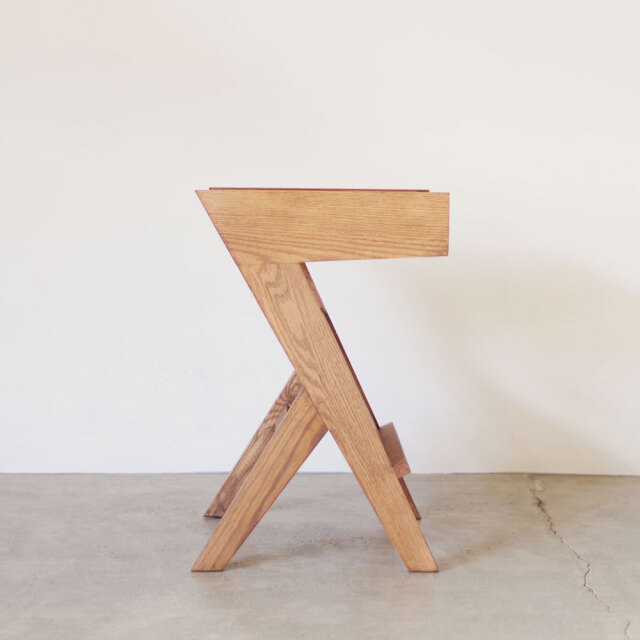 BI OAK DRAWER TABLE