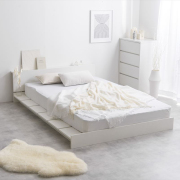 【セミダブル】Yuseong 幅140cm幅広すのこローベッド　ヘッドボードタイプ/ホワイト