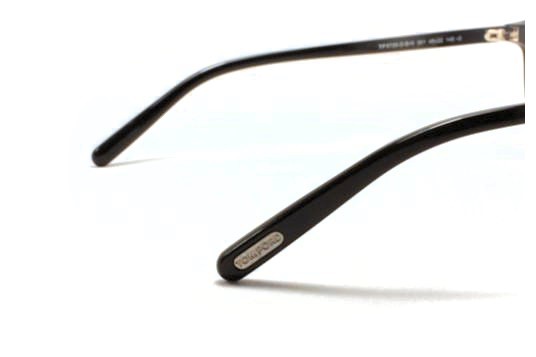 TOM FORD（トム フォード） TF-5725-D-B-N (001) ブルーレンズ