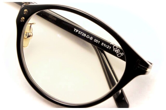TOM FORD（トム フォード） TF-5728-D-B (001) ブルーカットレンズ  