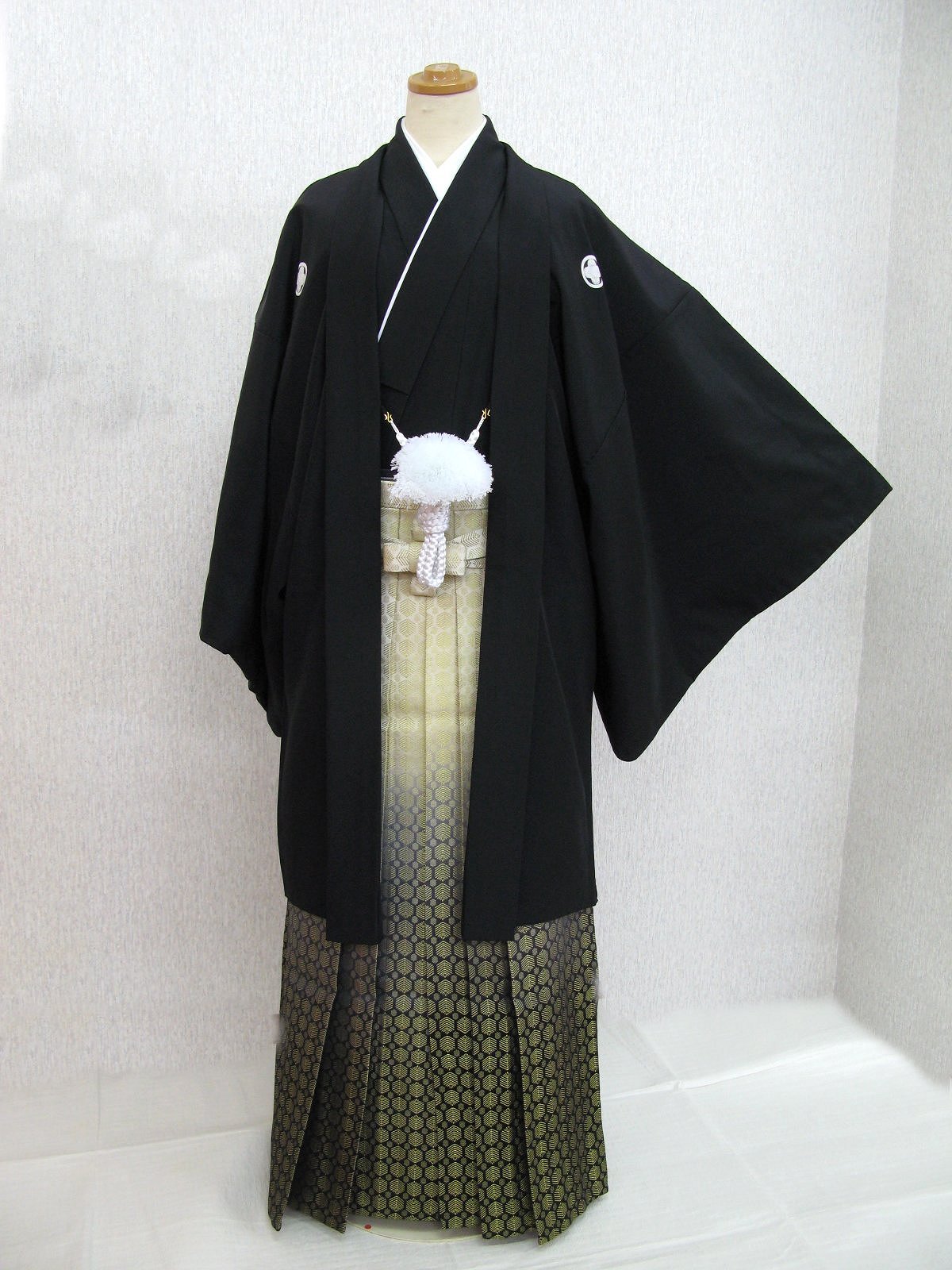 Ｍ-11　立ち