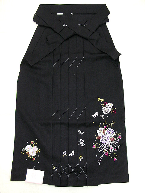 黒刺繍