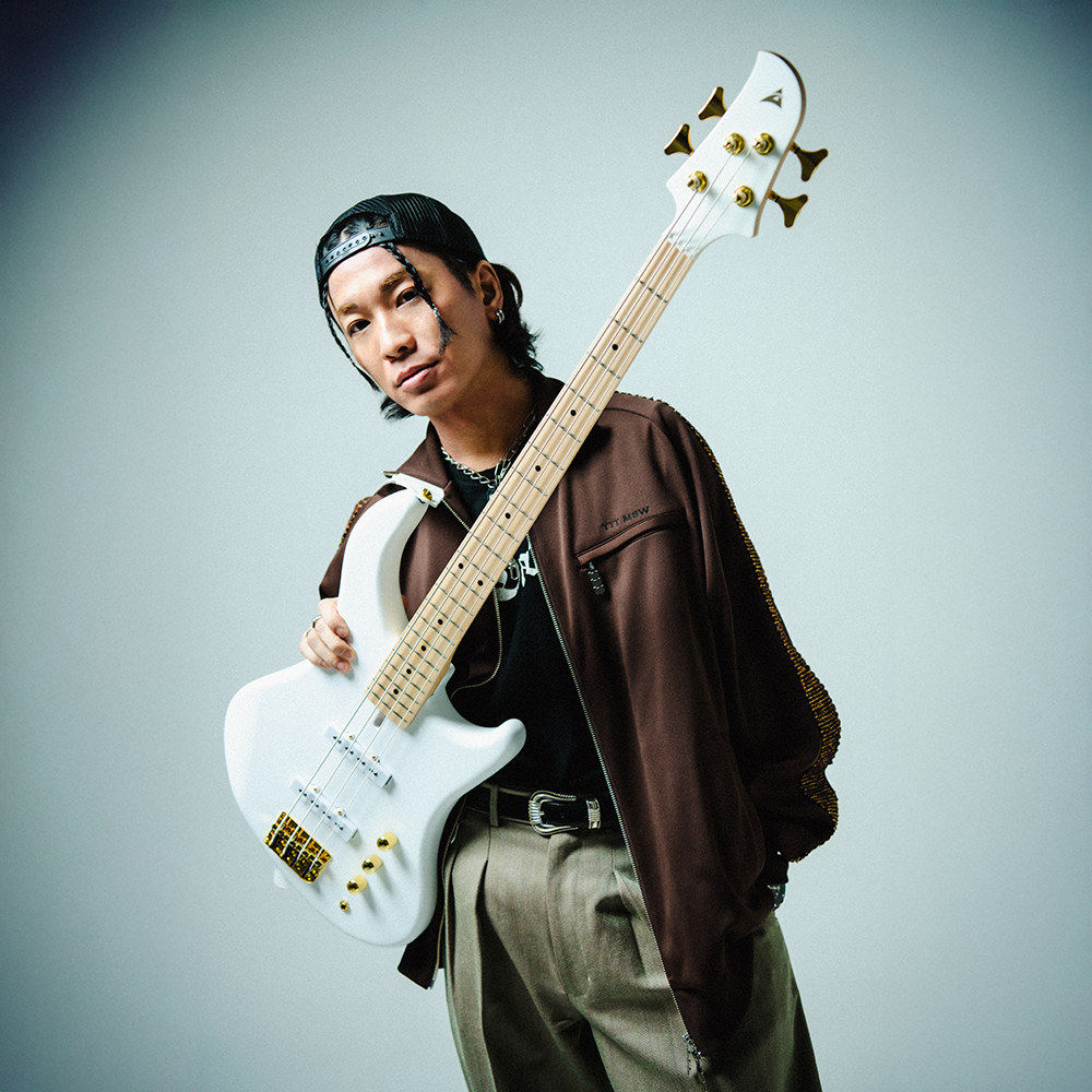 【新色追加！】【2025年分入荷】ACE BASS「AB-4 STD」  Produce byあきらかにあきら／THE ORAL CIGARETTES