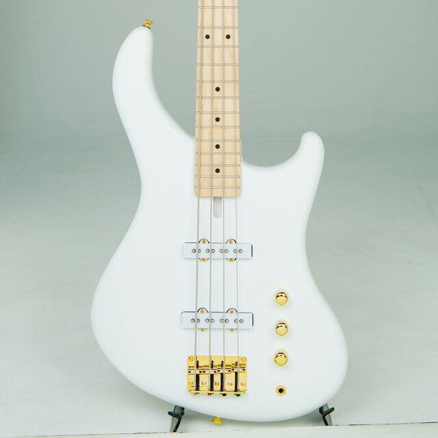 ACE BASS「AB-4 STD」 Produce byあきらかにあきら／THE ORAL CIGARETTES