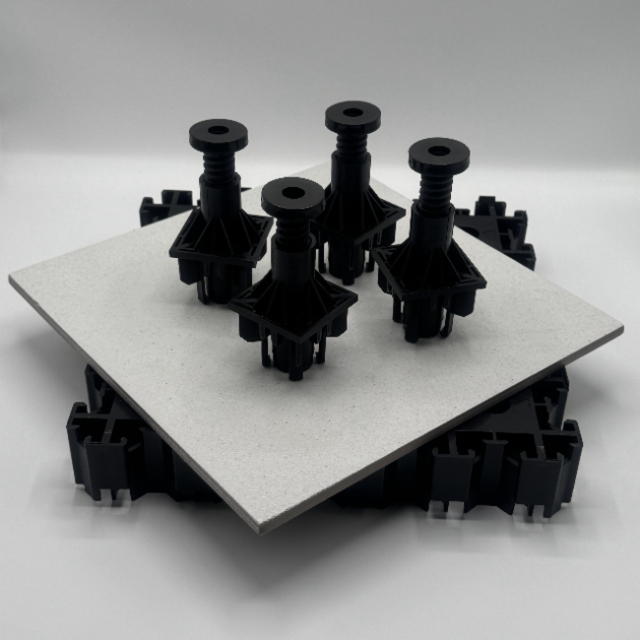 フラット（床上げ式）タイルデッキAQUGA（アクーガ）LL バルコニー