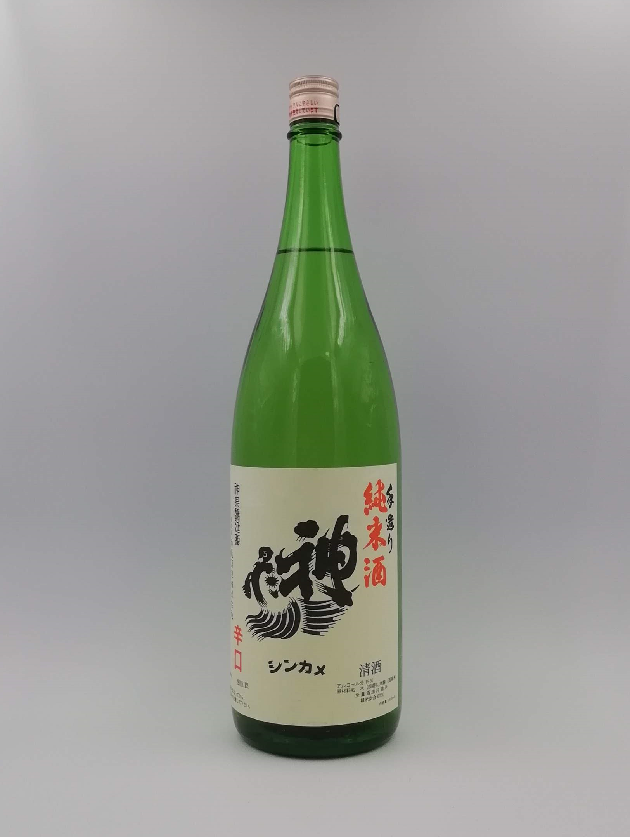 神亀酒造　純米酒1800ｍｌ〈低温熟成期間2年以上〉